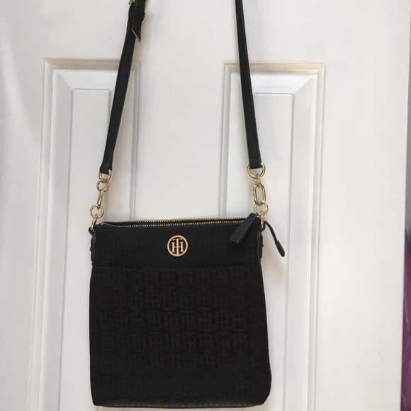 Classy Tommy Hilfiger black w/ gold trim crossbody purse w/open pocket in front. - Picture 2 of 8